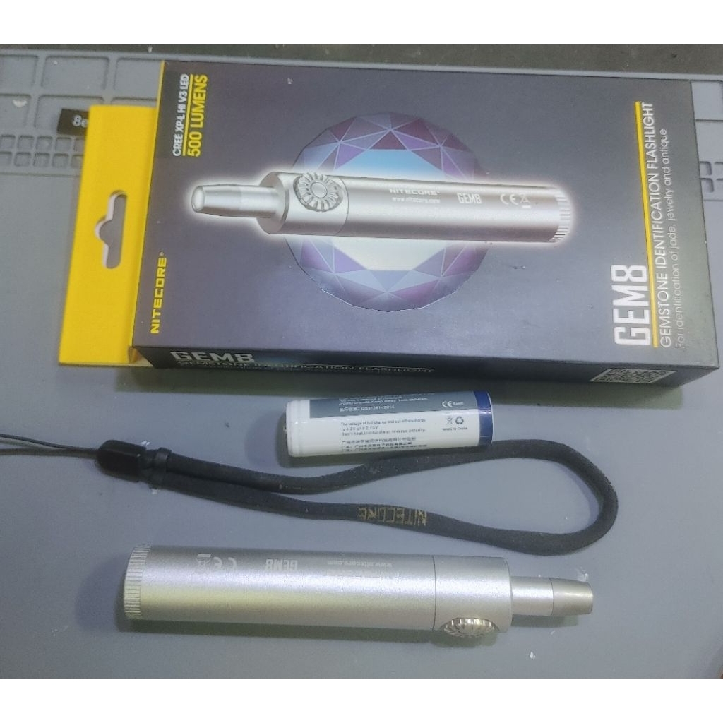 NITECORE GEM8 BEKAS senter batu akik / permata