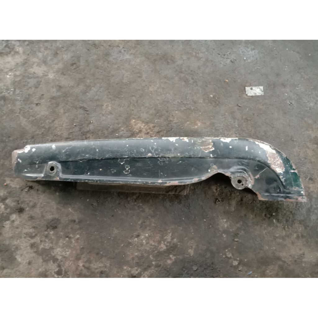 Katengkas Tutup Rantai Honda GL100 GL125 CB100 K5 Original