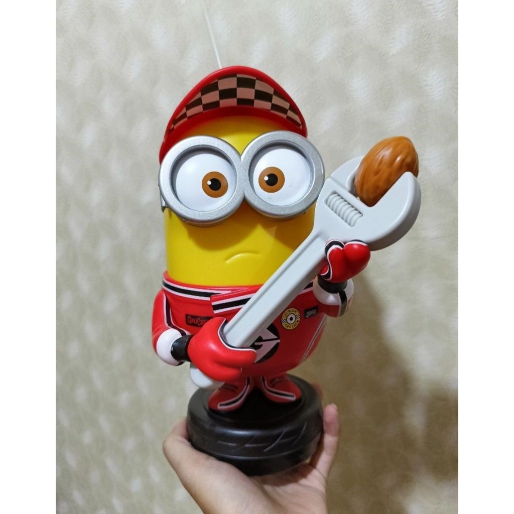 pit crew ron despicable me 4 Collectible Mega Minion Jerry Popcorn Bucket Tumbler Cup XXI McDonalds 