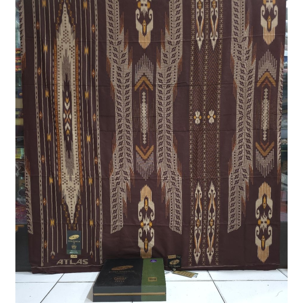 SARUNG ATLAS SUPER PREMIUM S920 GOLD~SILVER