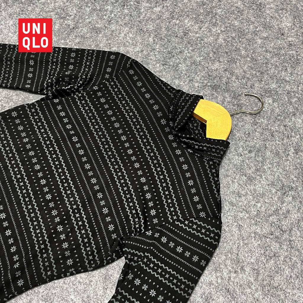 [21B] Atasan Turtleneck Heattech Hitam