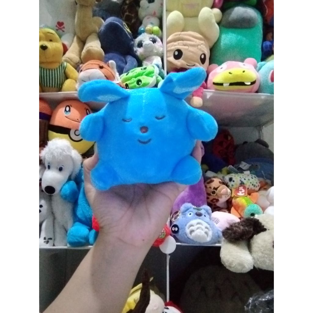 boneka kelinci gemoy bahan miniso