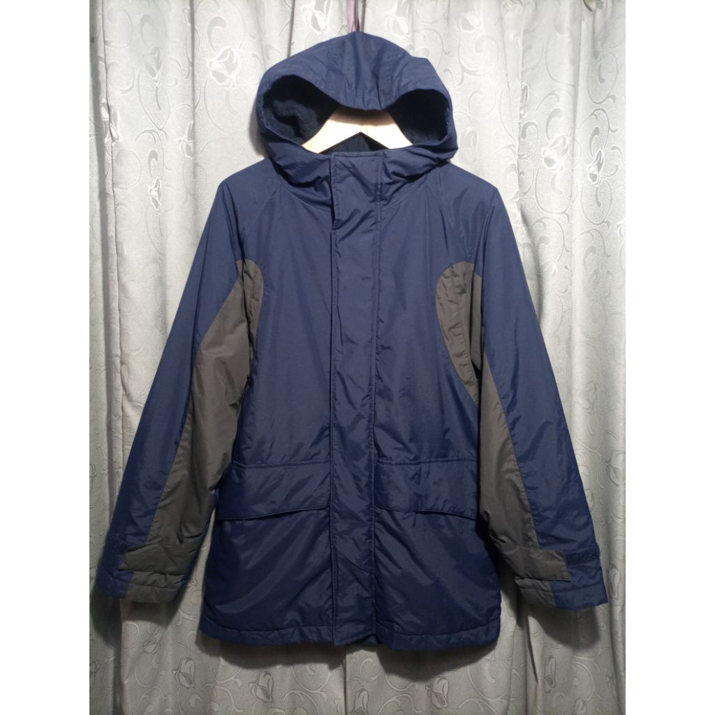 Jaket Uniqlo Outdoor Parka Hodie Waterproof Original_Size Masuk L