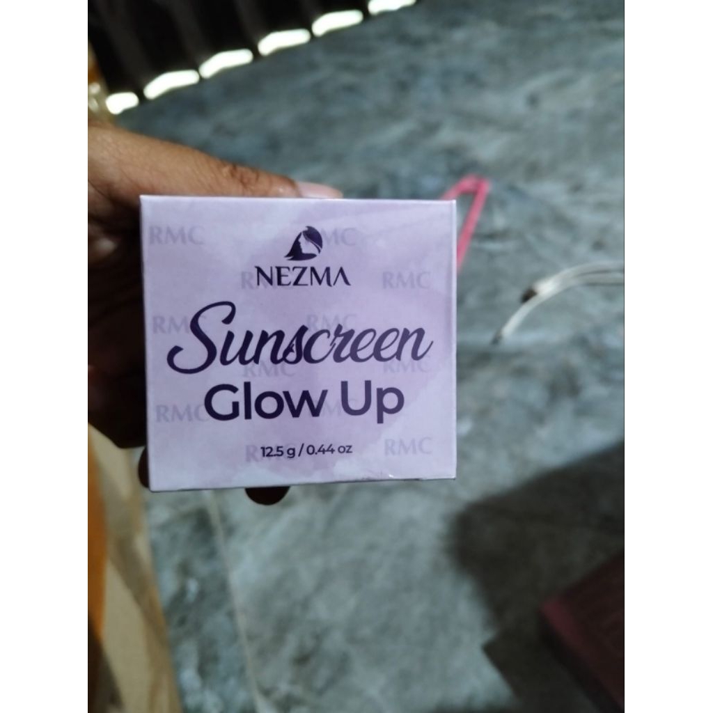 NEZMA SGU SUNSCREN GLOW UP CREM SIANG
