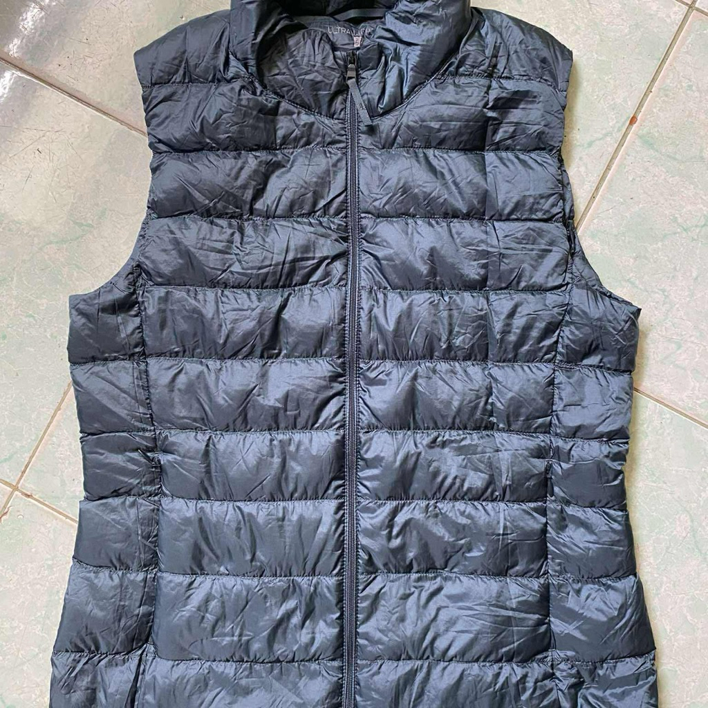 vest uniqlo ultra light down