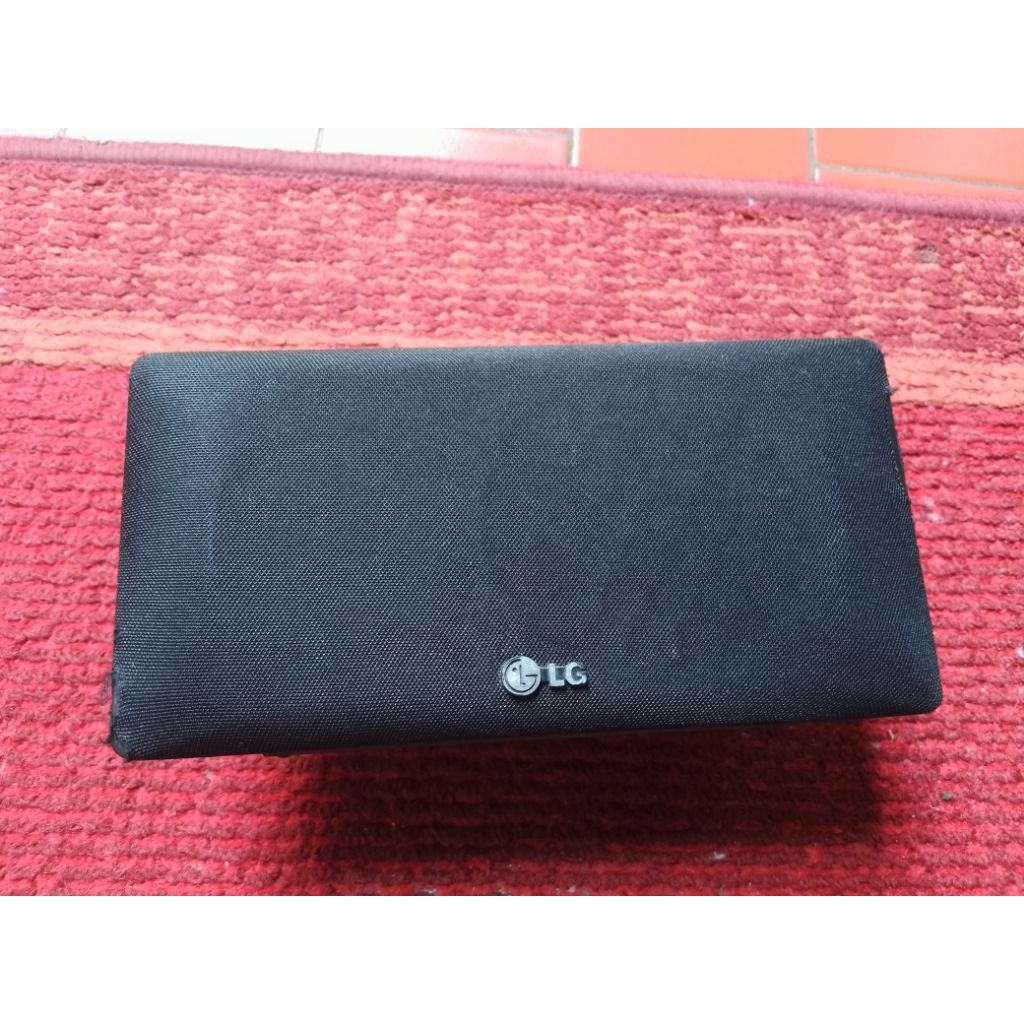 speker center home theatre LG