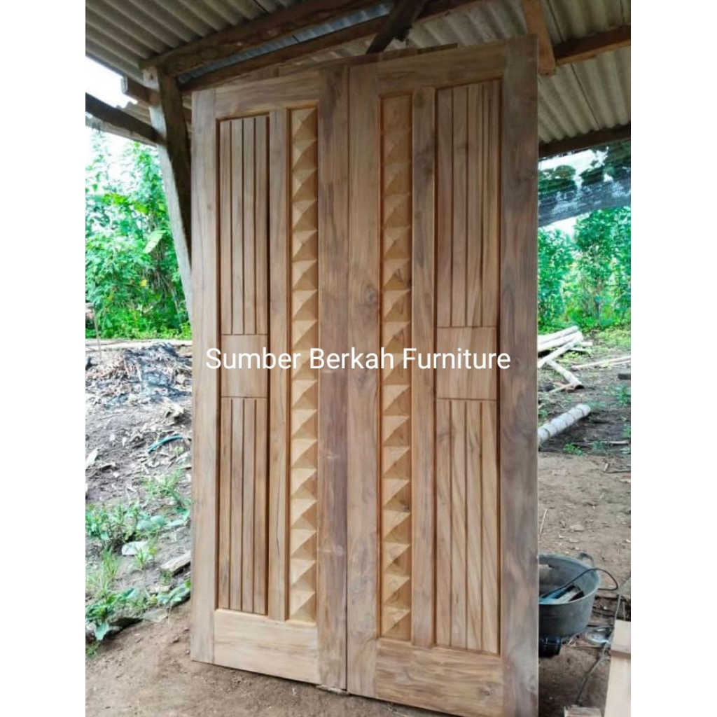 SET KUSEN + DAUN PINTU KUPU TARUNG BAHAN KAYU JATI. UKURAN MODEL MOTIF WARNA BISA CUSTOM