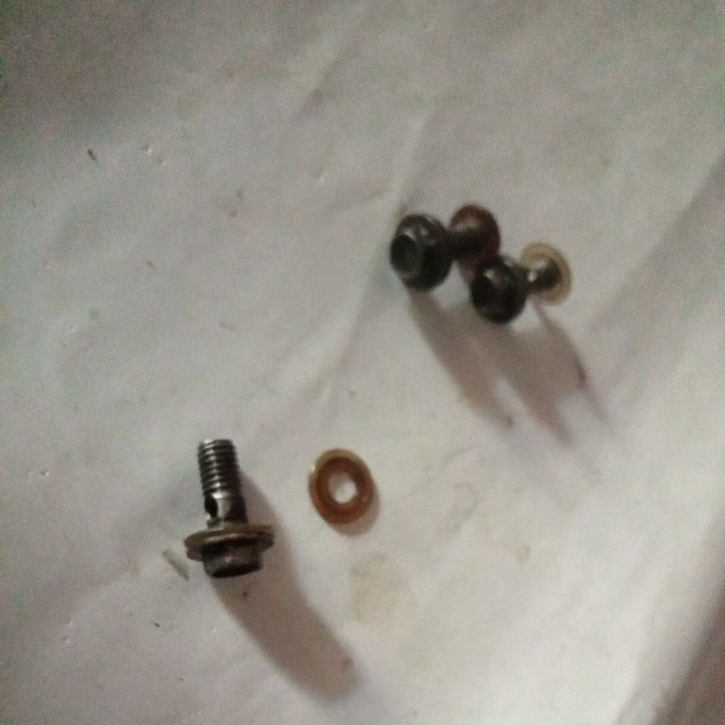 Baud baut nepel pompa oli samping A100 L2g yb yl