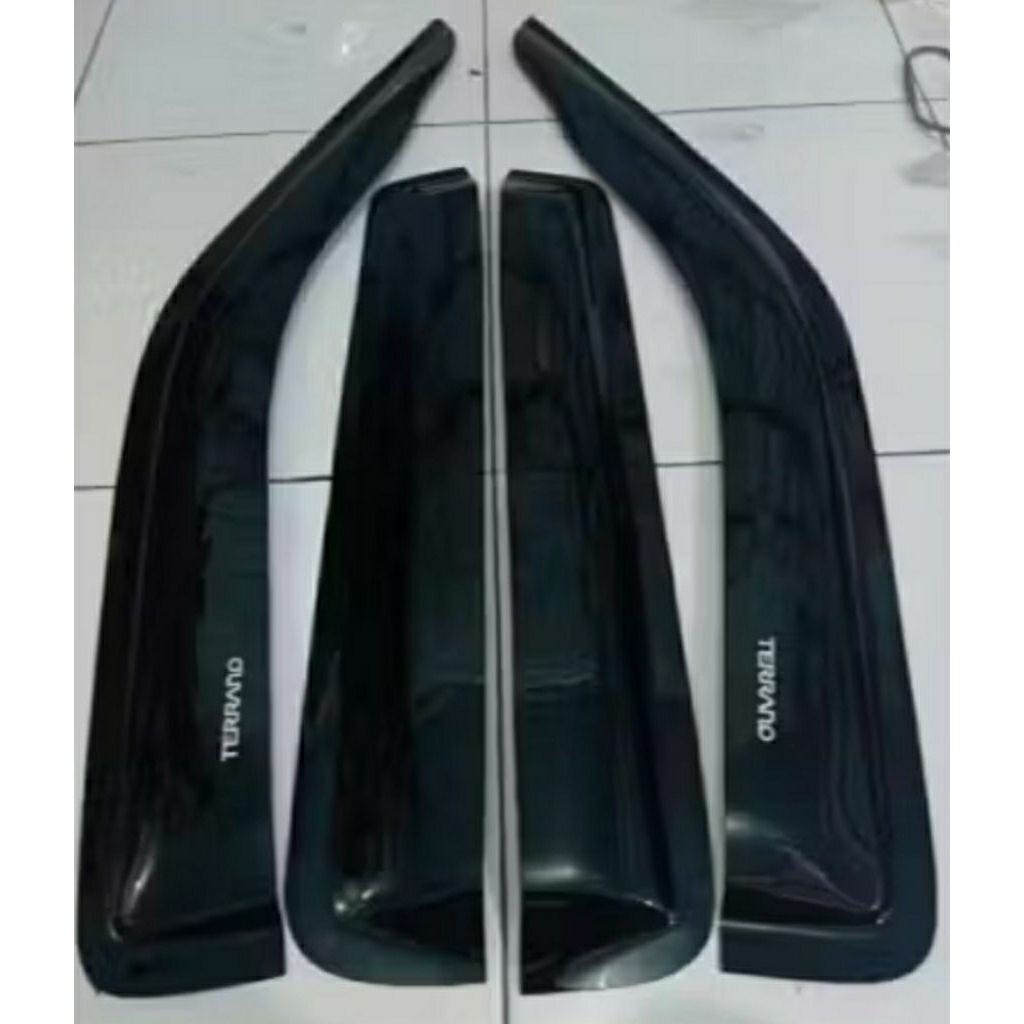 Talang Air Mobil Nissan Terrano