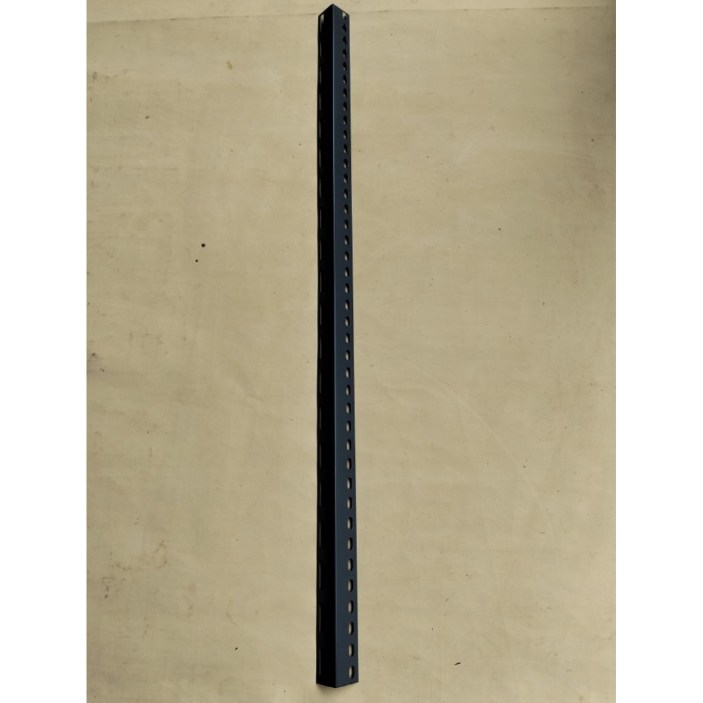 1 meter Besi siku lubang tebal siku 1,1mm lebar siku 36mm x 36mm