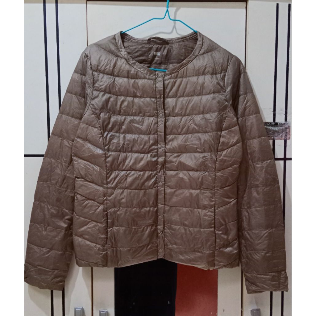 Preloved Jaket Bulang Brand Uniqlo