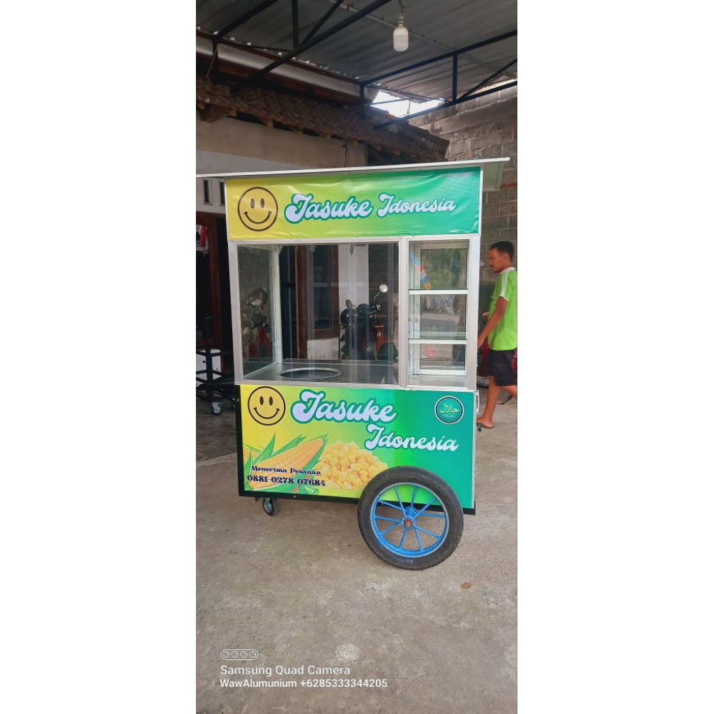 Gerobak atau rombong Jasuke (jagung,susu,keju)