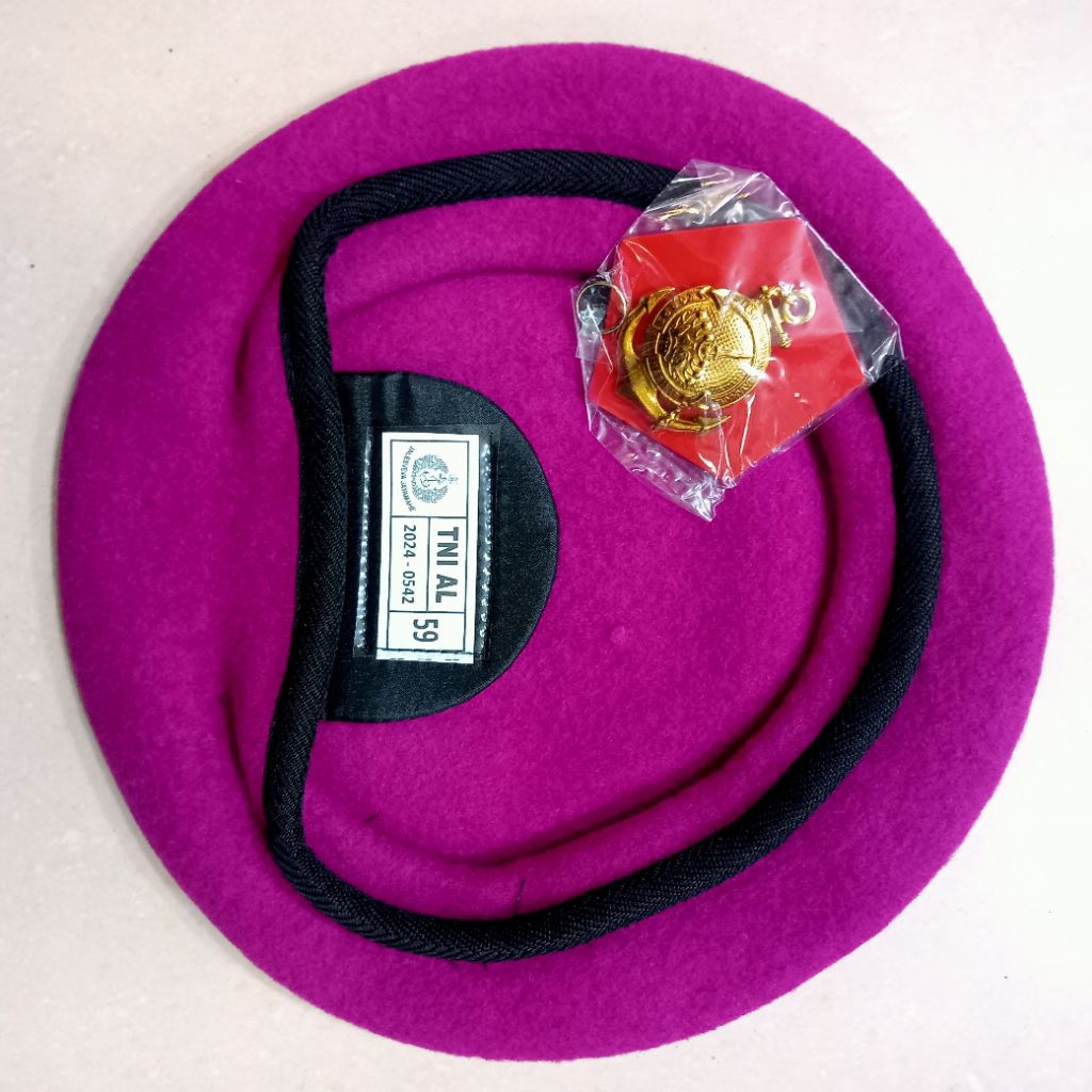 BARET MARINIR JATAH PEMBAGIAN