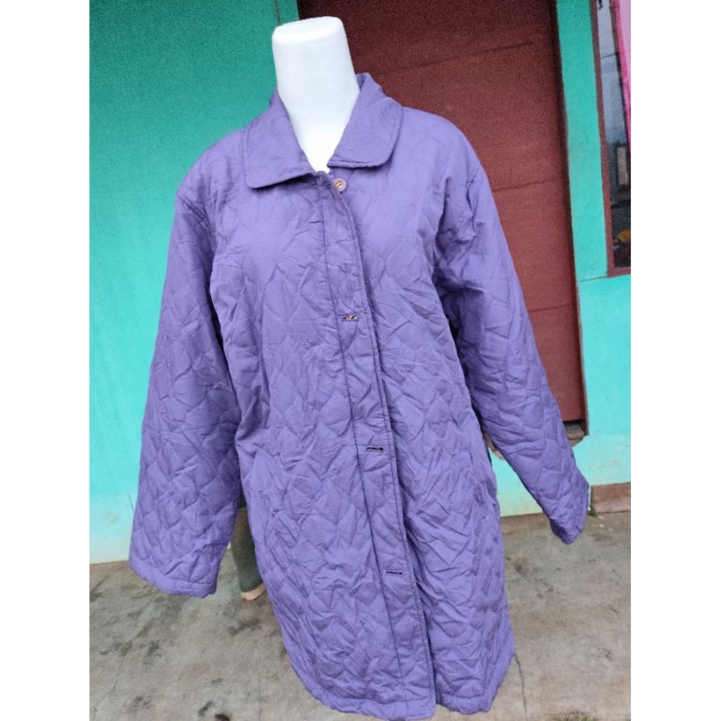 Preloved jaket warna dark ungu pastel