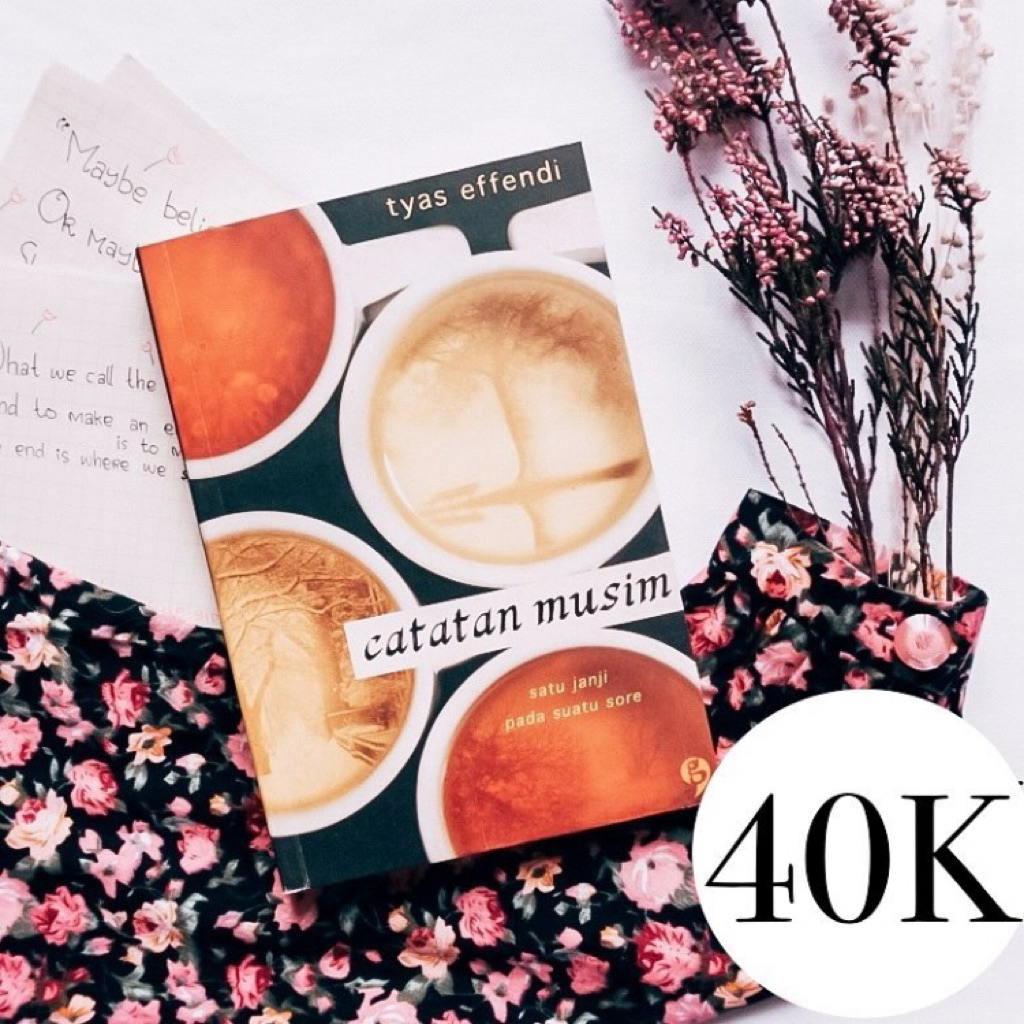 Novel Catatan Musim Tyas Effendi