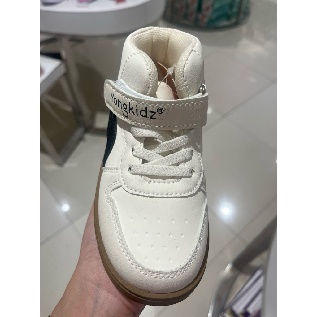 sepatu anak yongkidz