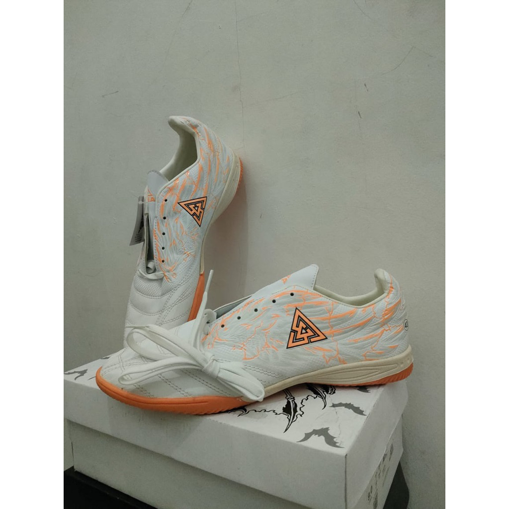 sepatu futsal original apha