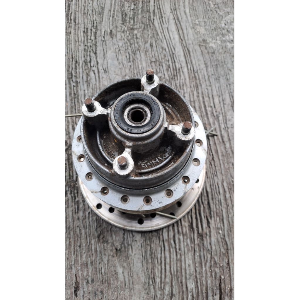 tromol belakang supra x 125 original