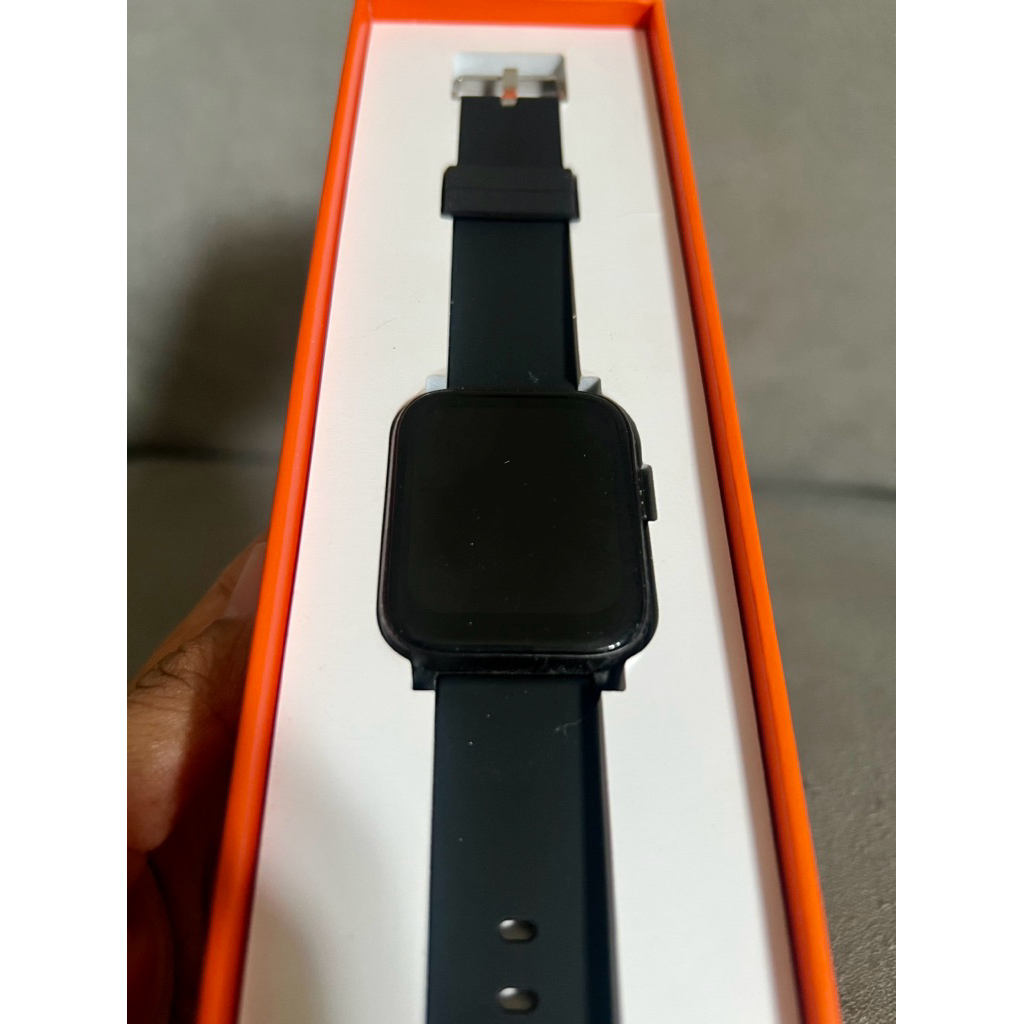 SMARTWATCH dan fitness tracker olike OW-W4 second normal