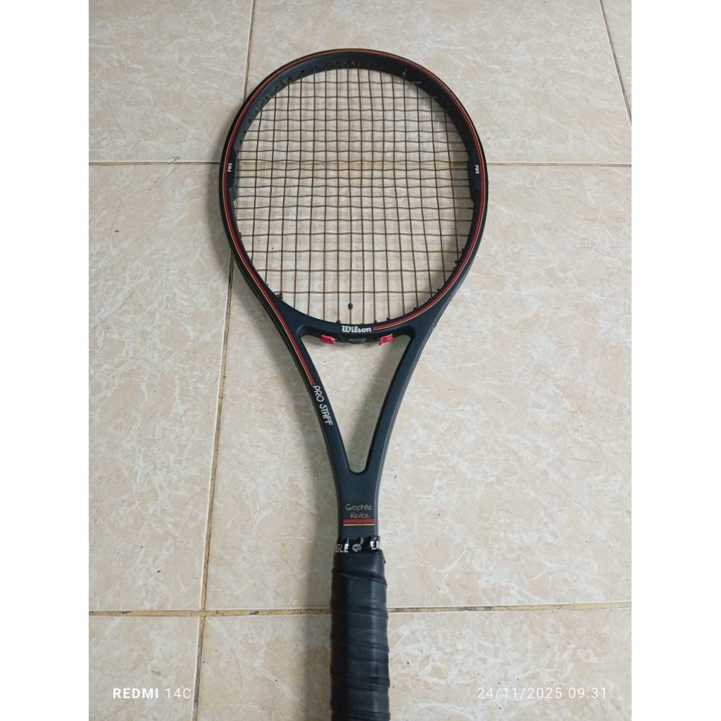 Raket Tennis Wilson Pro Staff 6.0 St Vincent Second