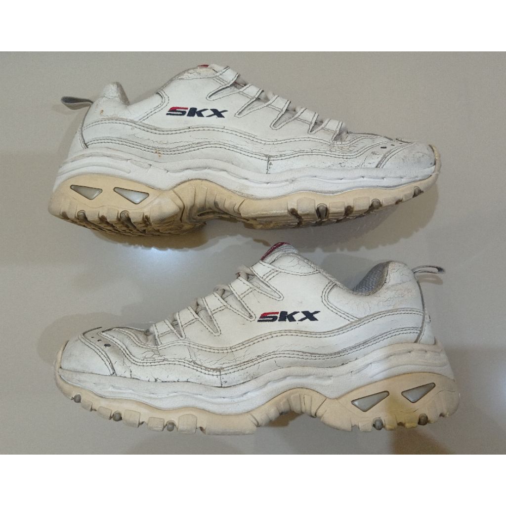 Sepatu Skechers SKX size 39