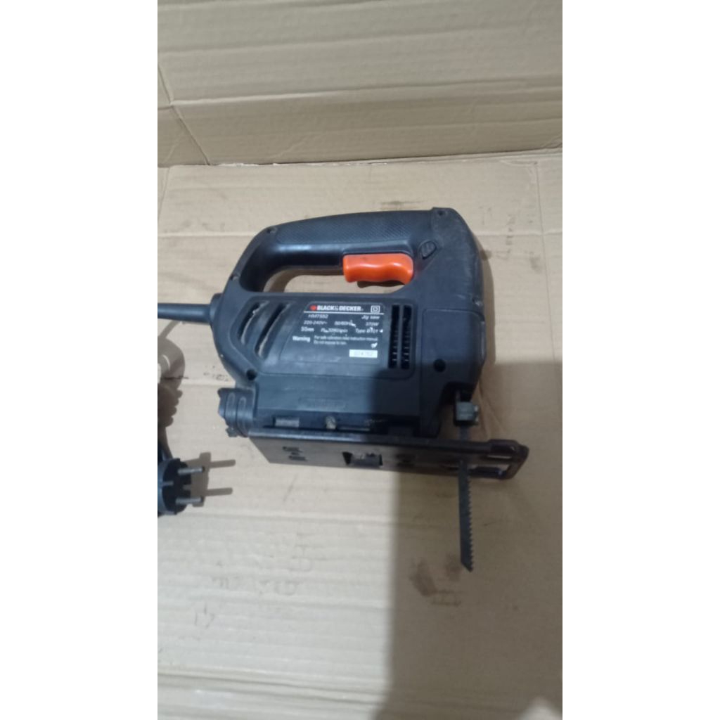 MESIN GERGAJI KAYU JIGSAW BLACK DECKER SECOND