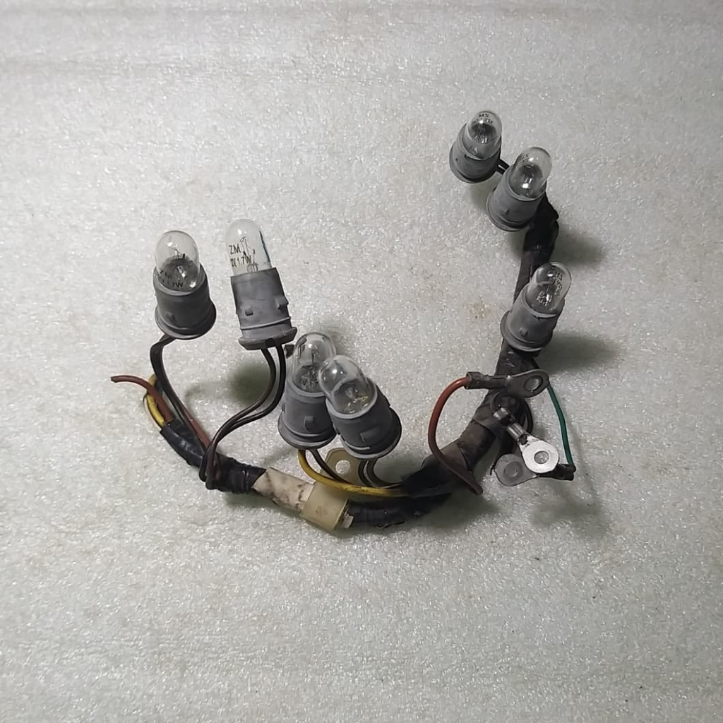 Lampu bohlam indikator spedometer speedometer kilometer yamaha soul gt 125 original