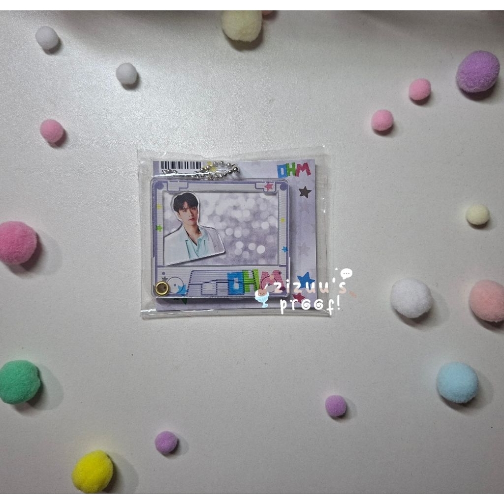 [READY STOCK] OFFICIAL OHM PAWAT GASHA KEYCHAIN