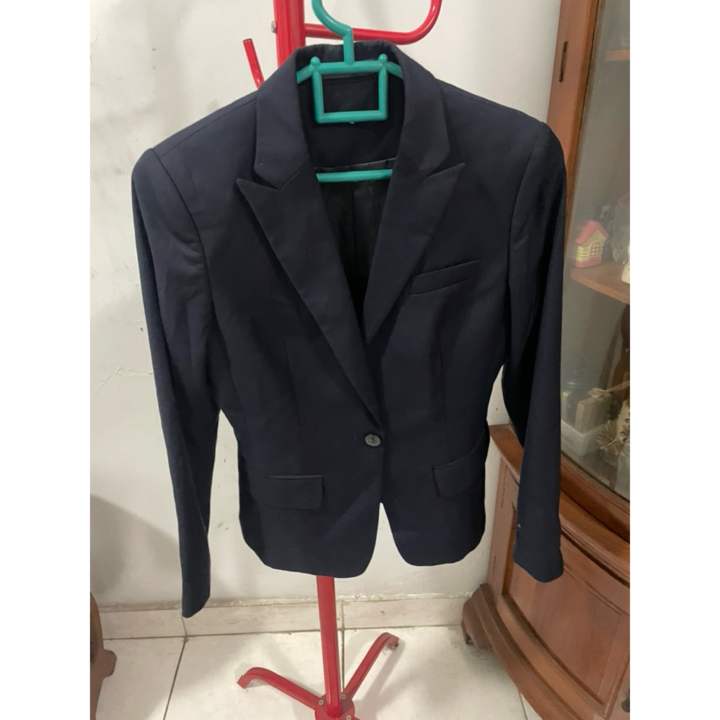 Blazer; Luaran; Outer; Blazer tebal Wanita merk Choose warna Navy biru tua