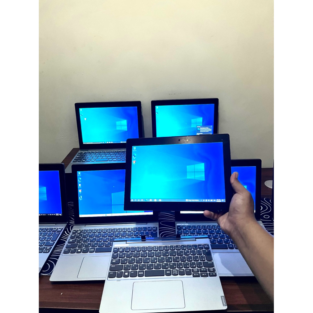 Lenovo D330 Touchscreen detachable | intel N4000 | 4/64