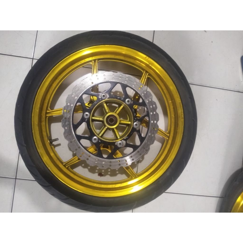 Velg + ban cakram depan belakang Ninja RR New Merk Axio