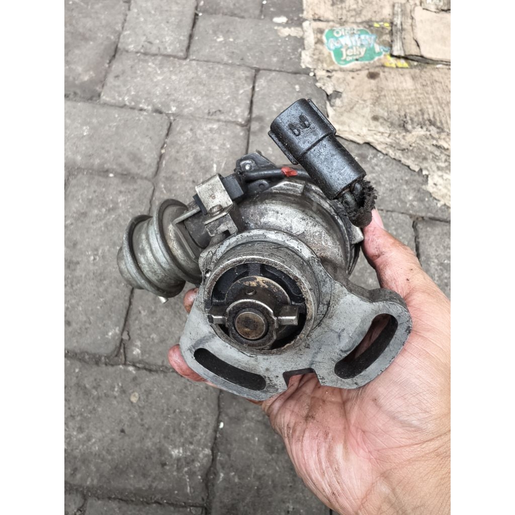 Delco Nissan Xtrail T30 original