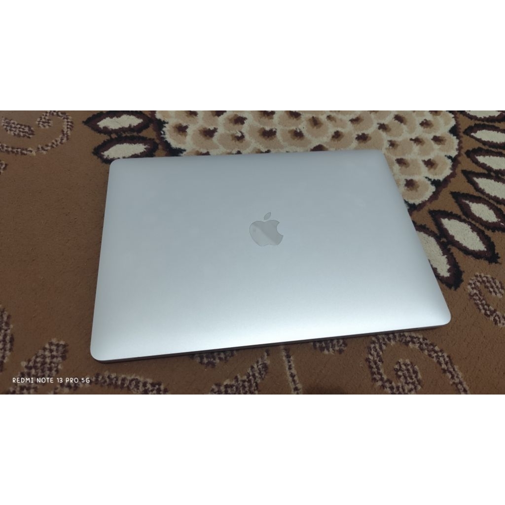 Macbook Pro 2020 M1 Second