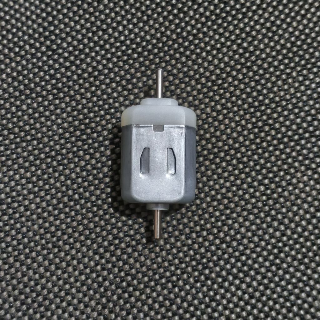 dinamo smc double shaft bening putih sirip kecil original tamiya . dinamo smc . smc tamiya . smc din