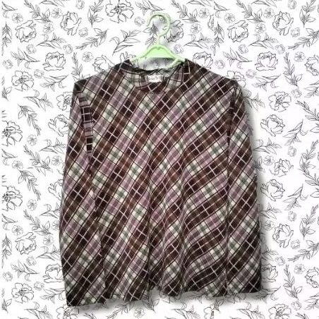 Preloved y2k vintage t-shirt| longsleeve y2k vintage t-shirt| ala Vivienne Westwood