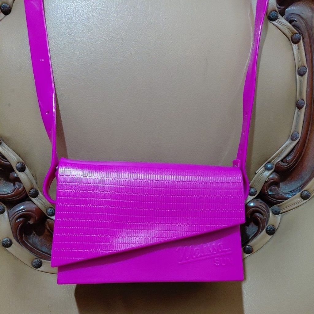 tas melissa sun warna fuschia size 18