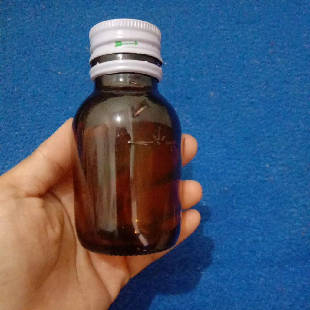 Botol kaca coklat bekas obat
