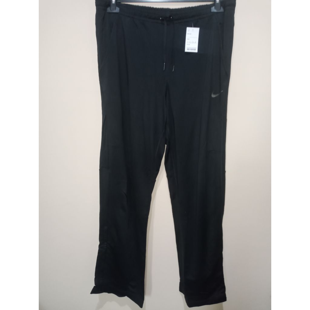 CELANA TRAINING PRELOVED