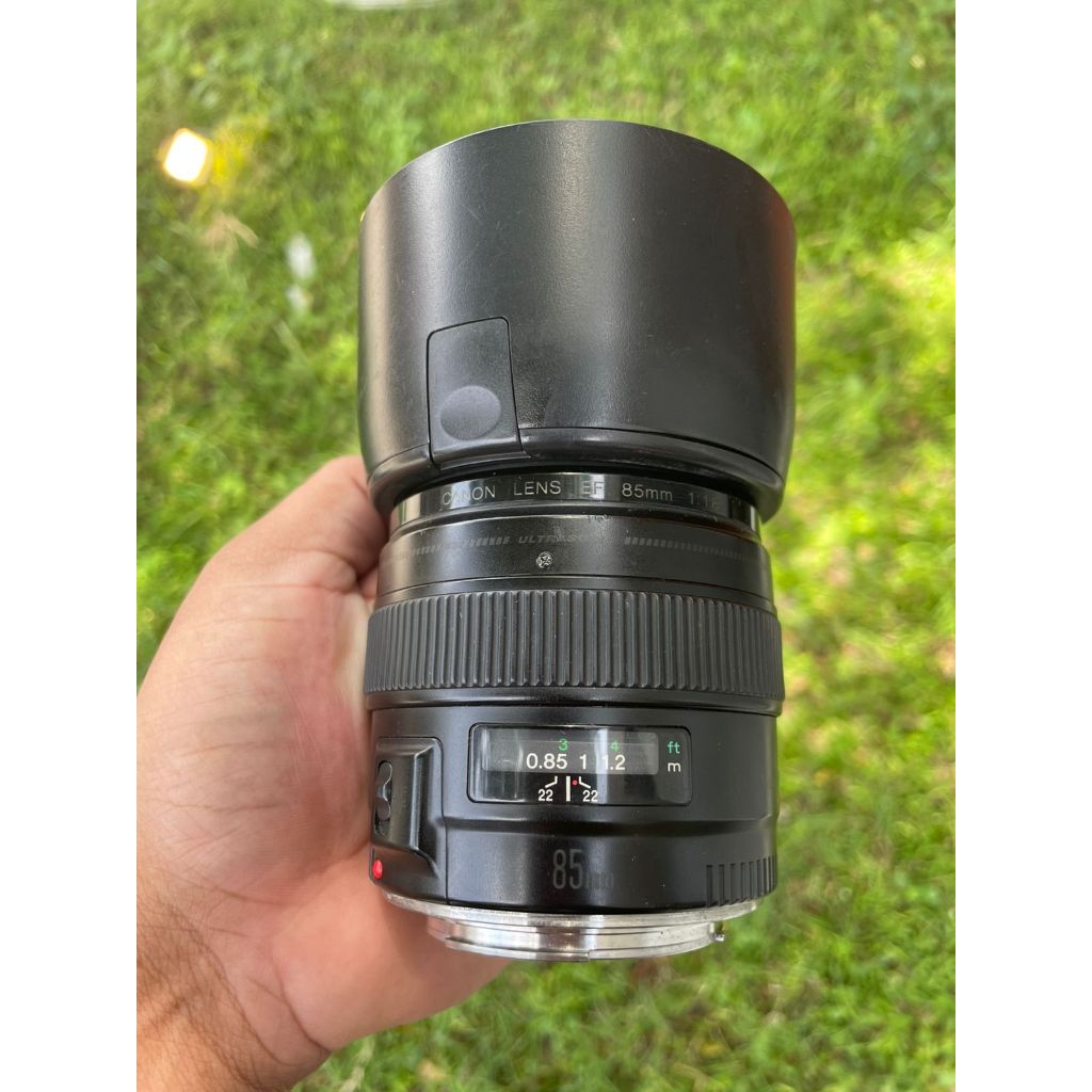 Lensa Fix 85mm f 1.8 Canon USM