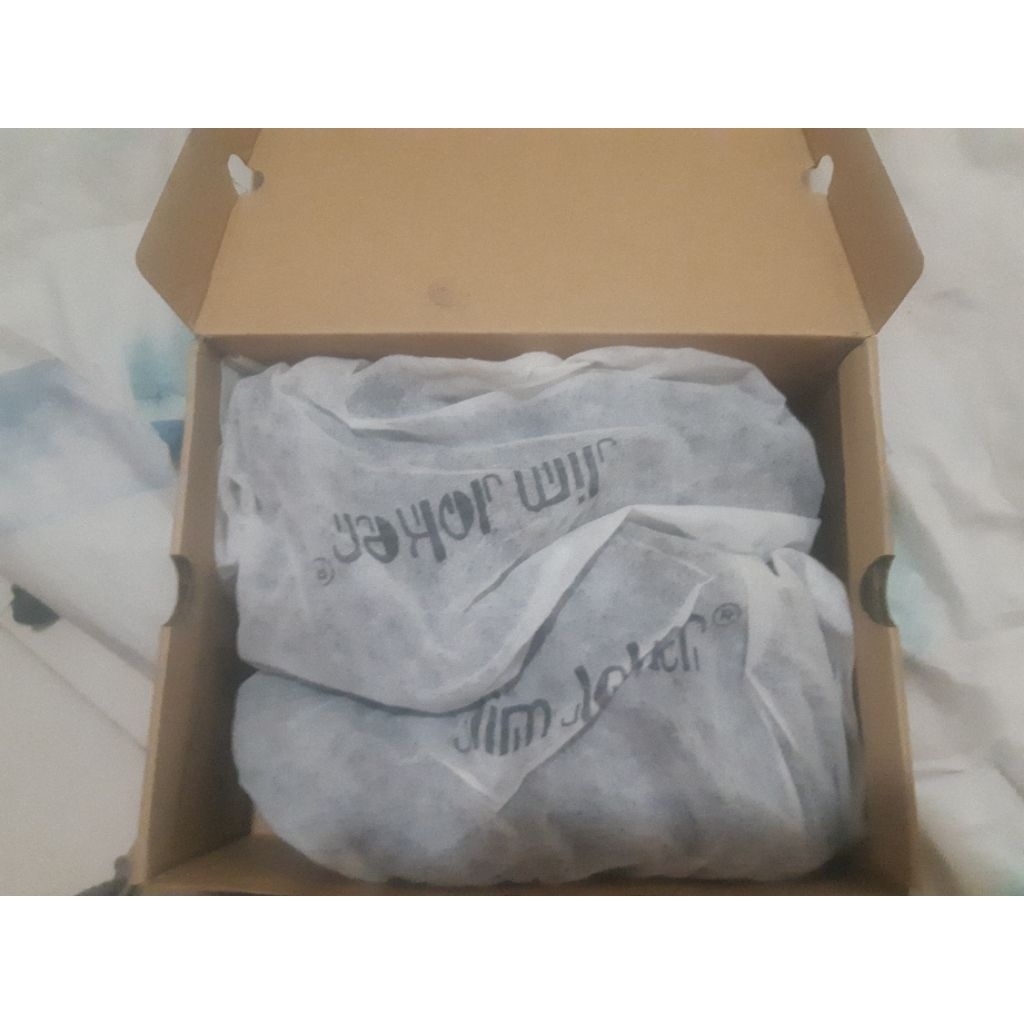 sepatu pria jim joker