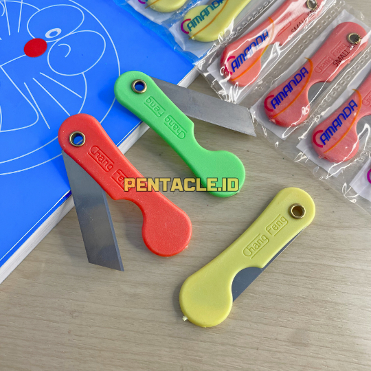 Cutter Lipat Warna Warni Silet Flip Pisau Mini Tajam Razor Pemotong Kertas Portable Tipis Ecer Dompe
