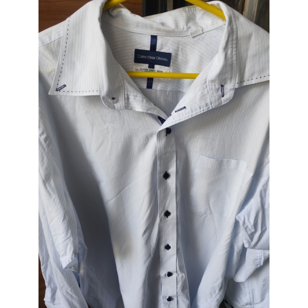 kemeja oversize salur baby blue