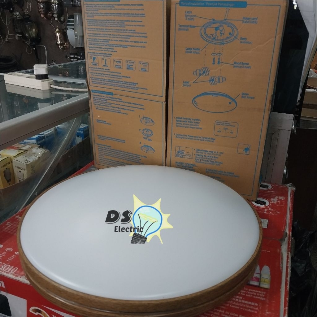 Lampu Plafon Panasonic CEILING LAMP NLP54707 motif kayu KAP BARET E27 2 X 14W 14 W WATT