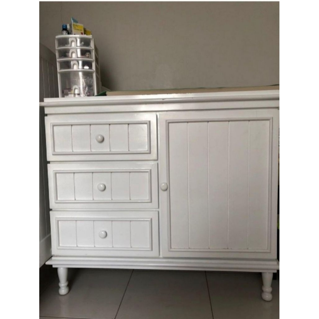 preloved meja ganti popok bayi baby tafel putih cat duco tempat penyimpanan baju