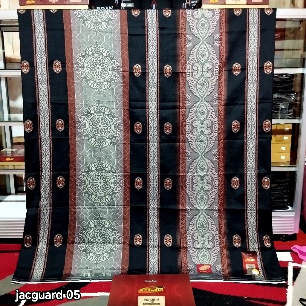 Sarung atlas premium jacguard 790 gold