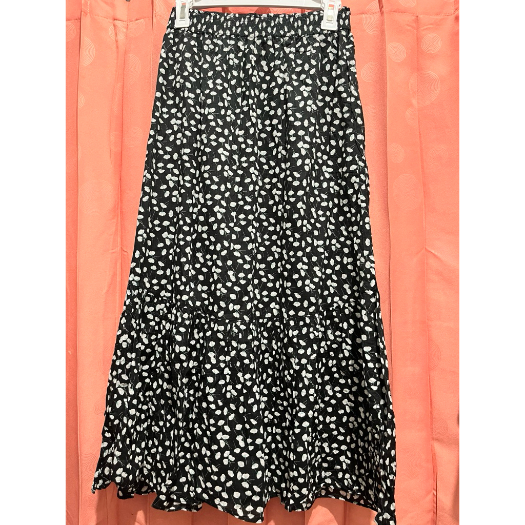 Rok Umpak Paul x Uniqlo