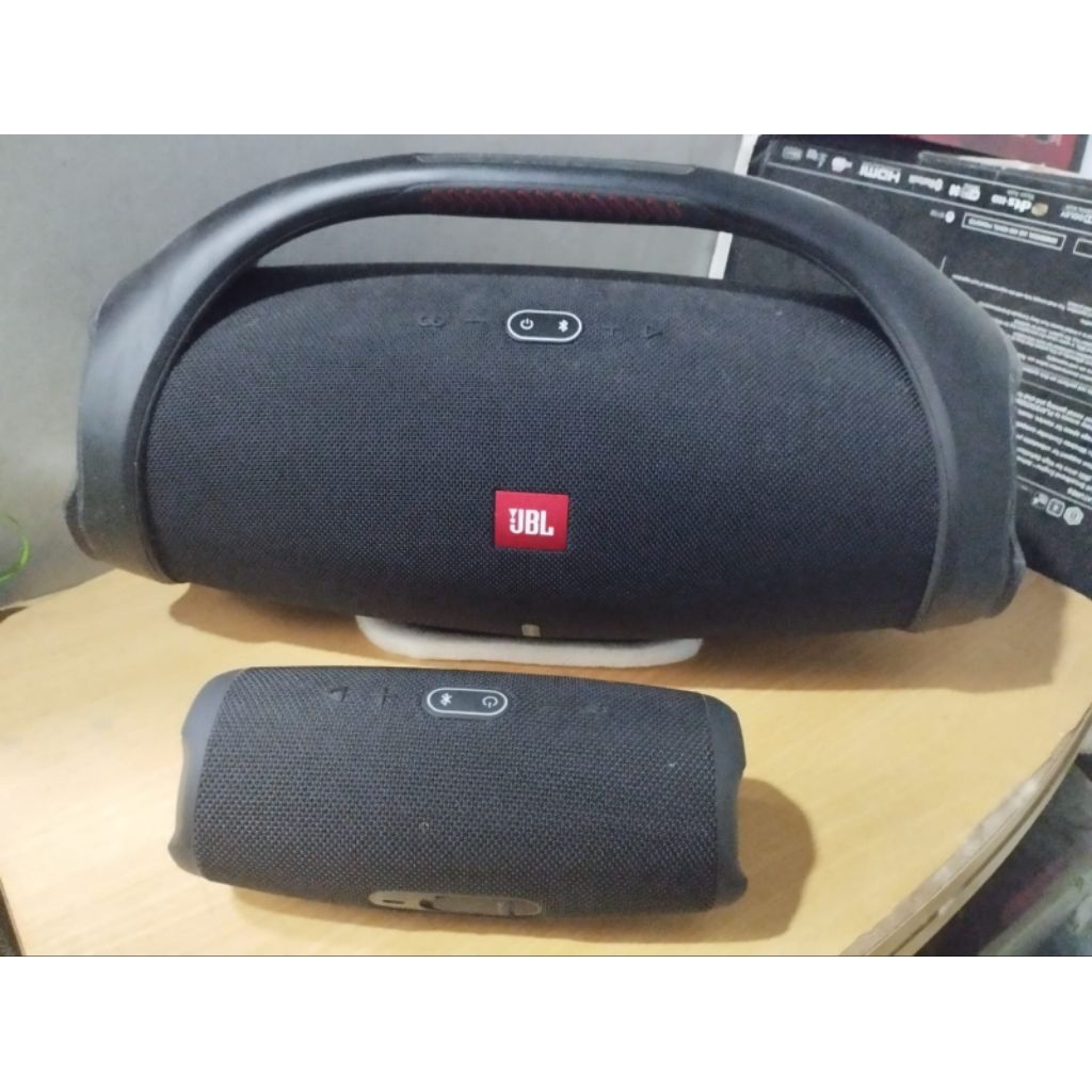 jbl boombox 2 dan jbl charge 5
