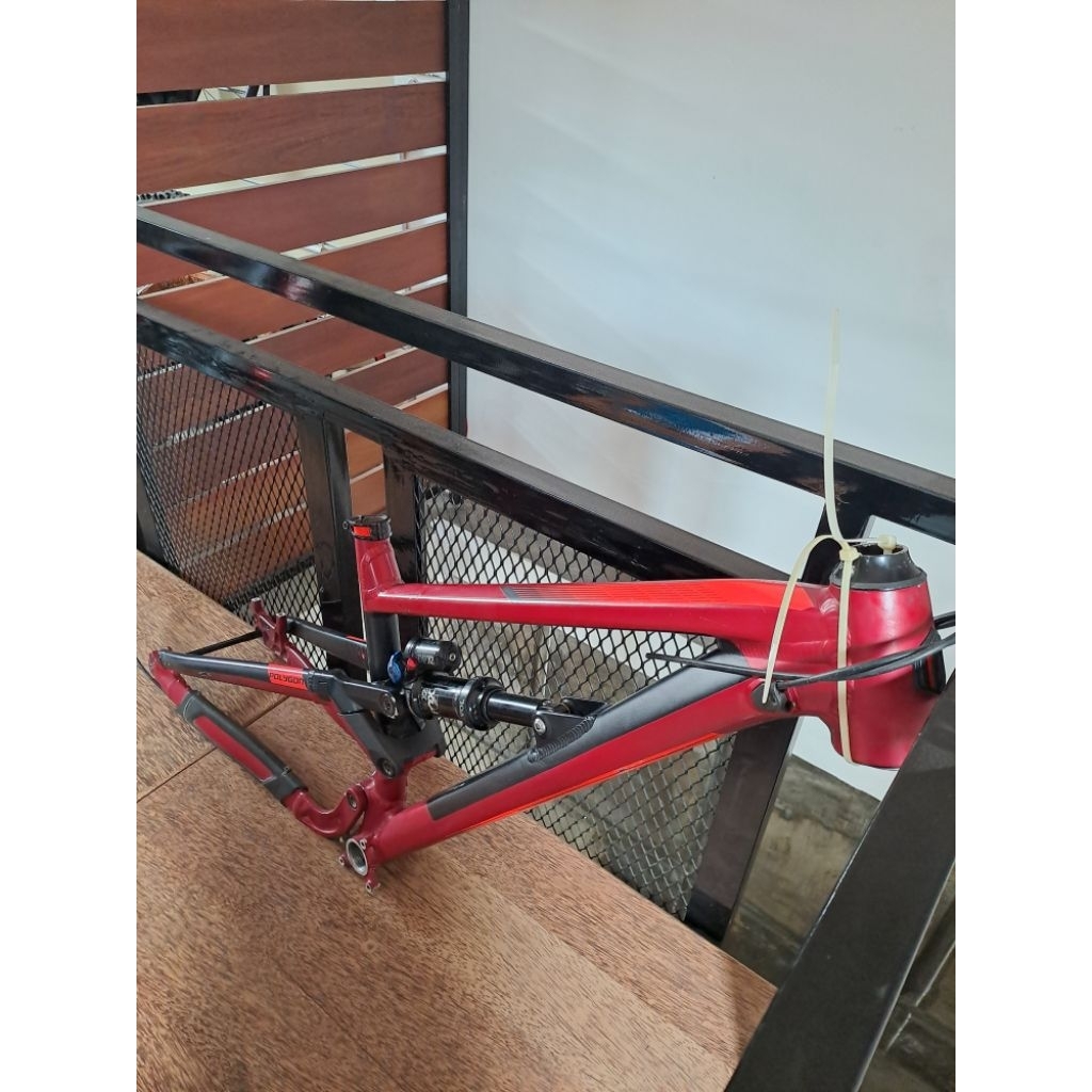 frame set frameset polygon siskiu N8 S 27.5