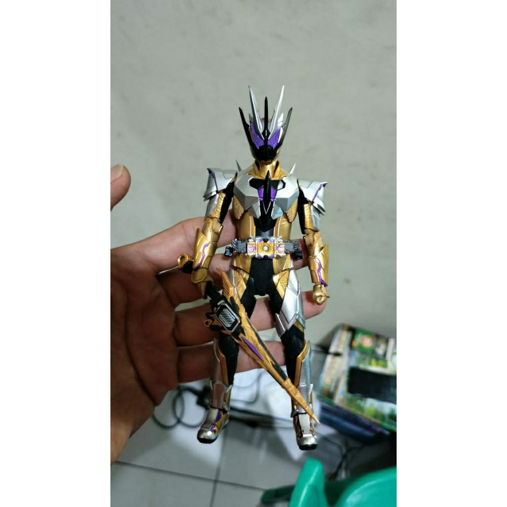 Shf kamen rider Thouser