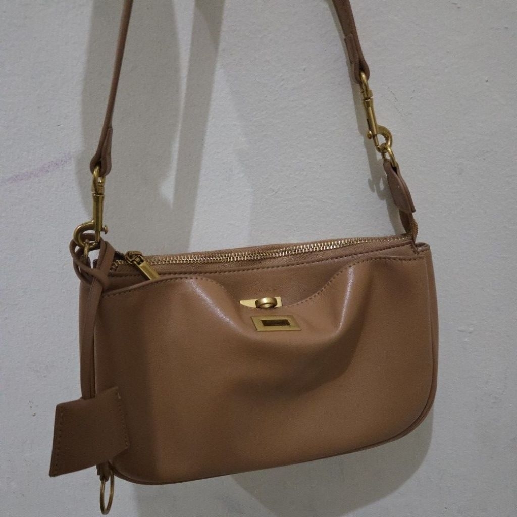 Women's leather small bag/Tas Rodeo small bag/tas kecil/Tas slempang/tas sling/tas tote bahan premiu